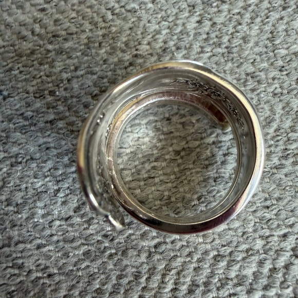 Magnolia Wrap Spoon Ring - Picture 8 of 13